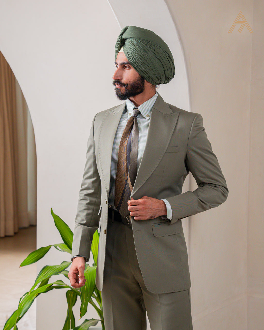 Olive Single-Breasted Suit