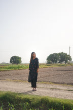 Gul Noir Linen Kurta Set